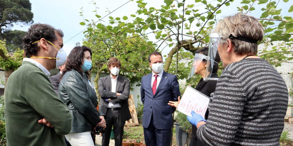 Cabaz-Prove-Vale-do-Sousa_Visita-Ministra-Agricultura_Adersousa-Capa